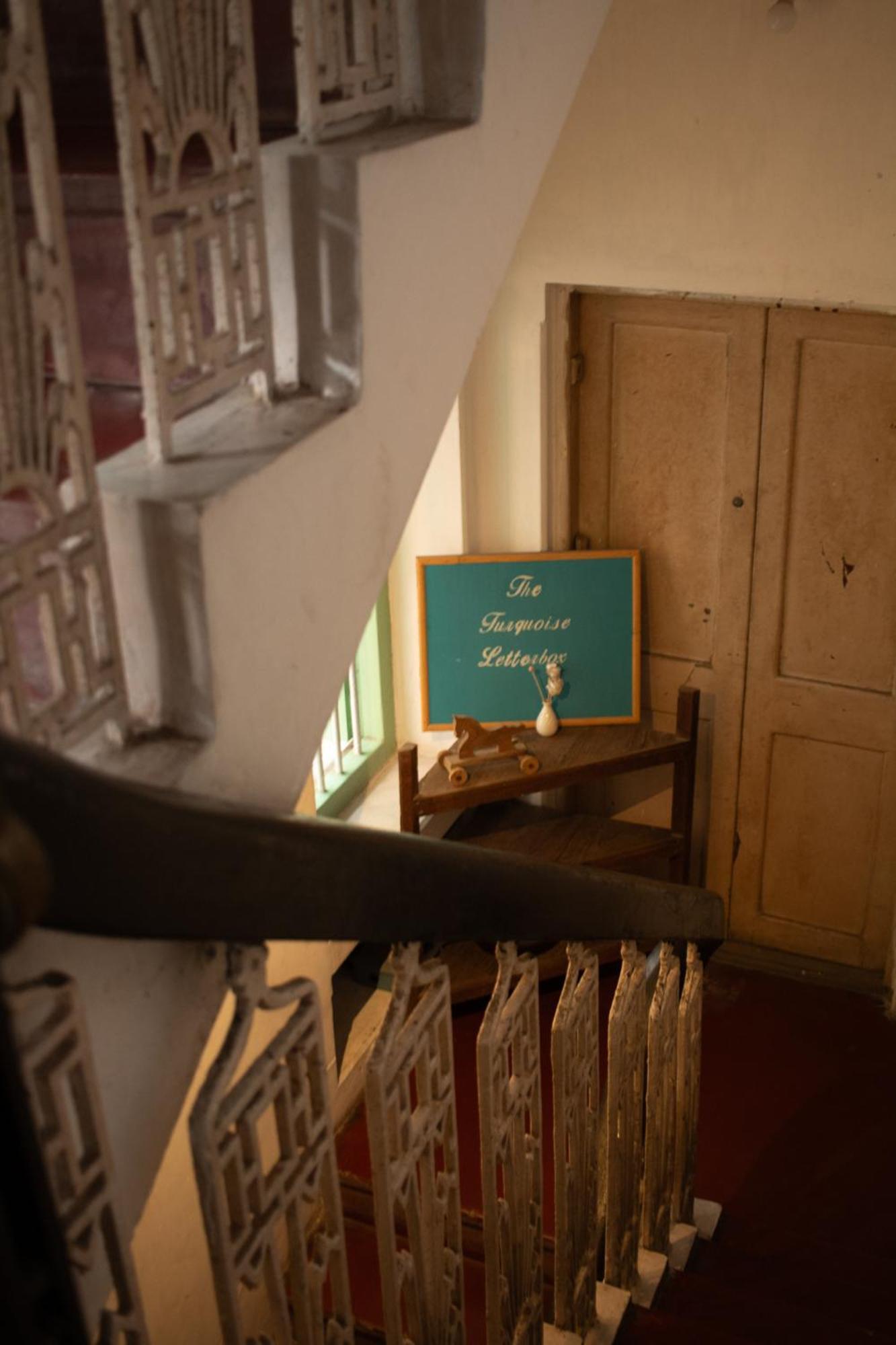 The Turquoise Letterbox - Twin At Central Kolkata Ngoại thất bức ảnh